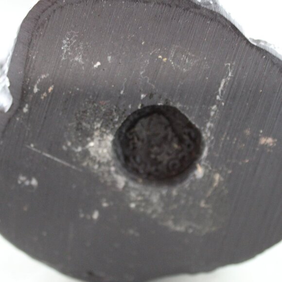 Vintage Coco Joe's Statue - King Kamehameha with Spear in Cave - Made with Lava - Picture 10 of 10